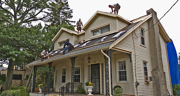 Best Roof Gutter Cleaning  in Tahlequah, OK